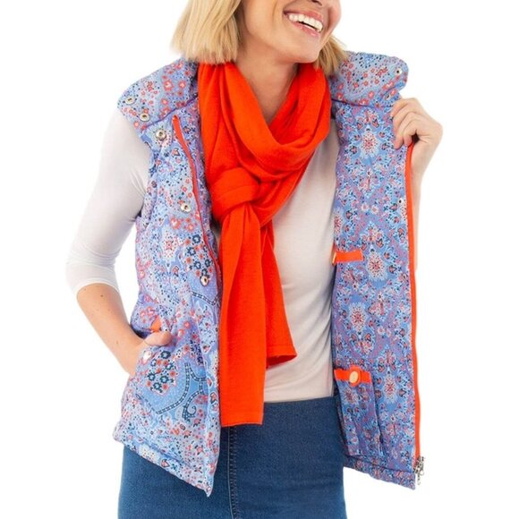 Gretchen Scott Jackets & Blazers - Gretchen Scott The Puffer Vest Pleasantly Paisley Imari Blue Zip Front S
